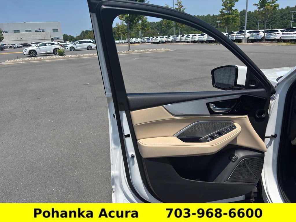 Certified 2023 Acura MDX SH-AWD w/ Technology Package image 21