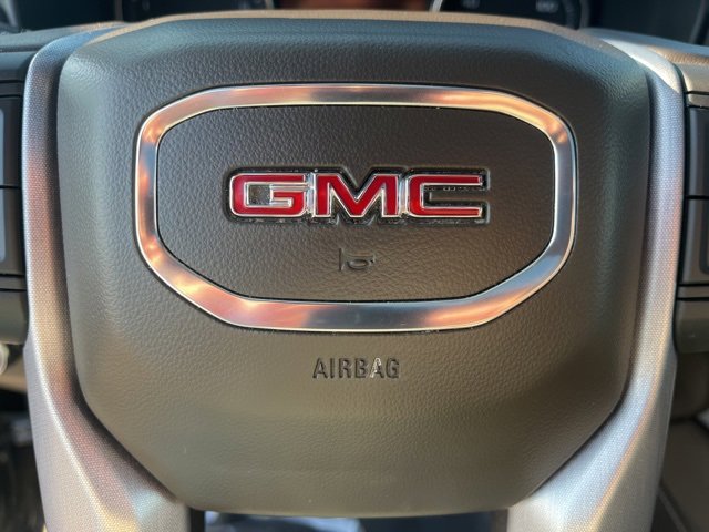 Used 2021 GMC Yukon SLT w/ SLT Premium Package image 22