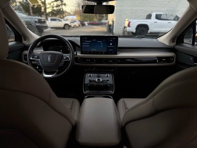 Certified 2023 Lincoln Nautilus AWD w/ Premium Package image 24
