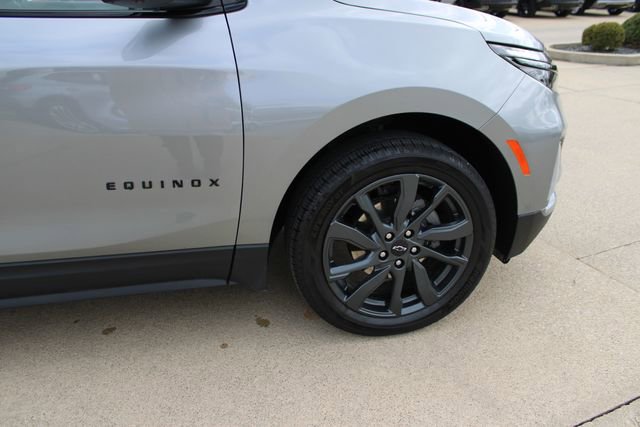Used 2023 Chevrolet Equinox RS w/ RS Leather Package image 38