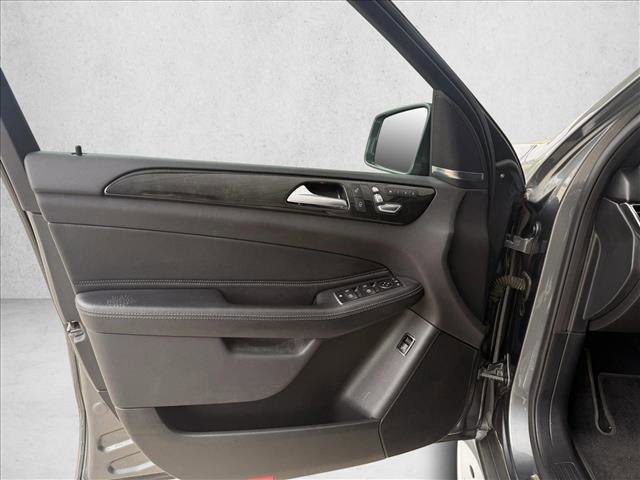 Used 2018 Mercedes-Benz GLE 350 image 11