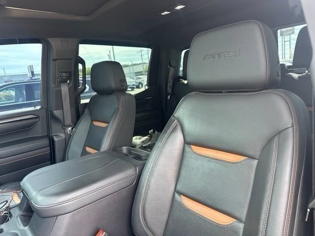 Certified 2024 GMC Sierra 1500 AT4 w/ Technology Package AWD/4WD image 32
