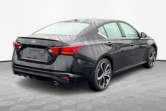 Used 2024 Nissan Altima 2.5 SR image 5