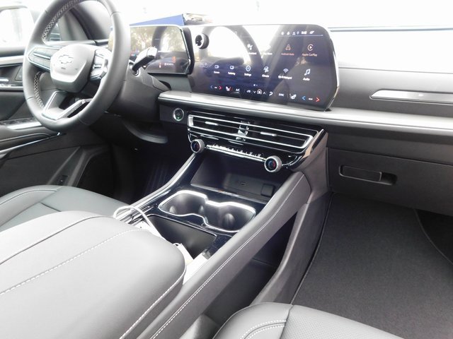 New 2026 Chevrolet Traverse LT w/ Sun and Wheel Package image 19