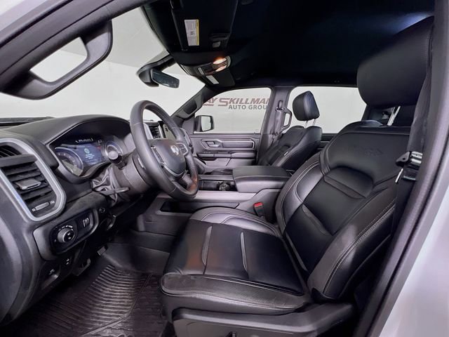 Used 2022 RAM 1500 Big Horn AWD/4WD image 9