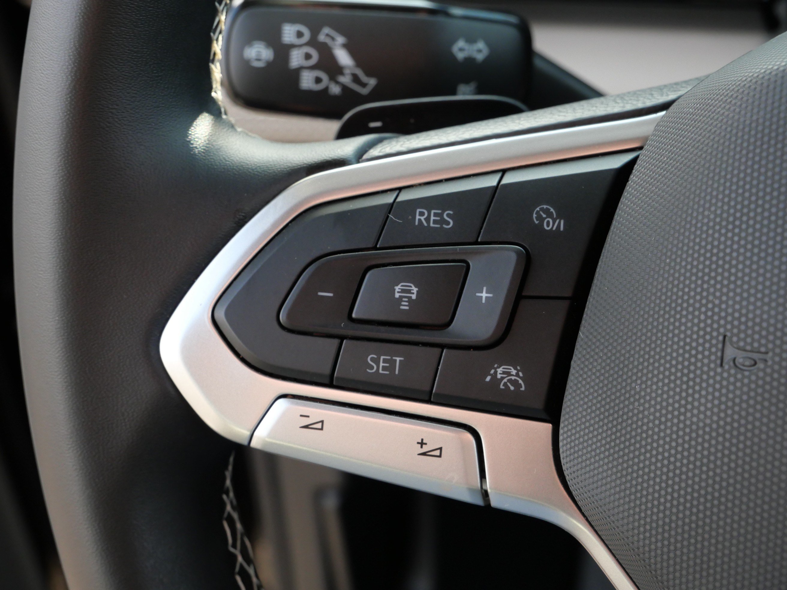 Certified 2026 Volkswagen Atlas SE AWD/4WD image 26