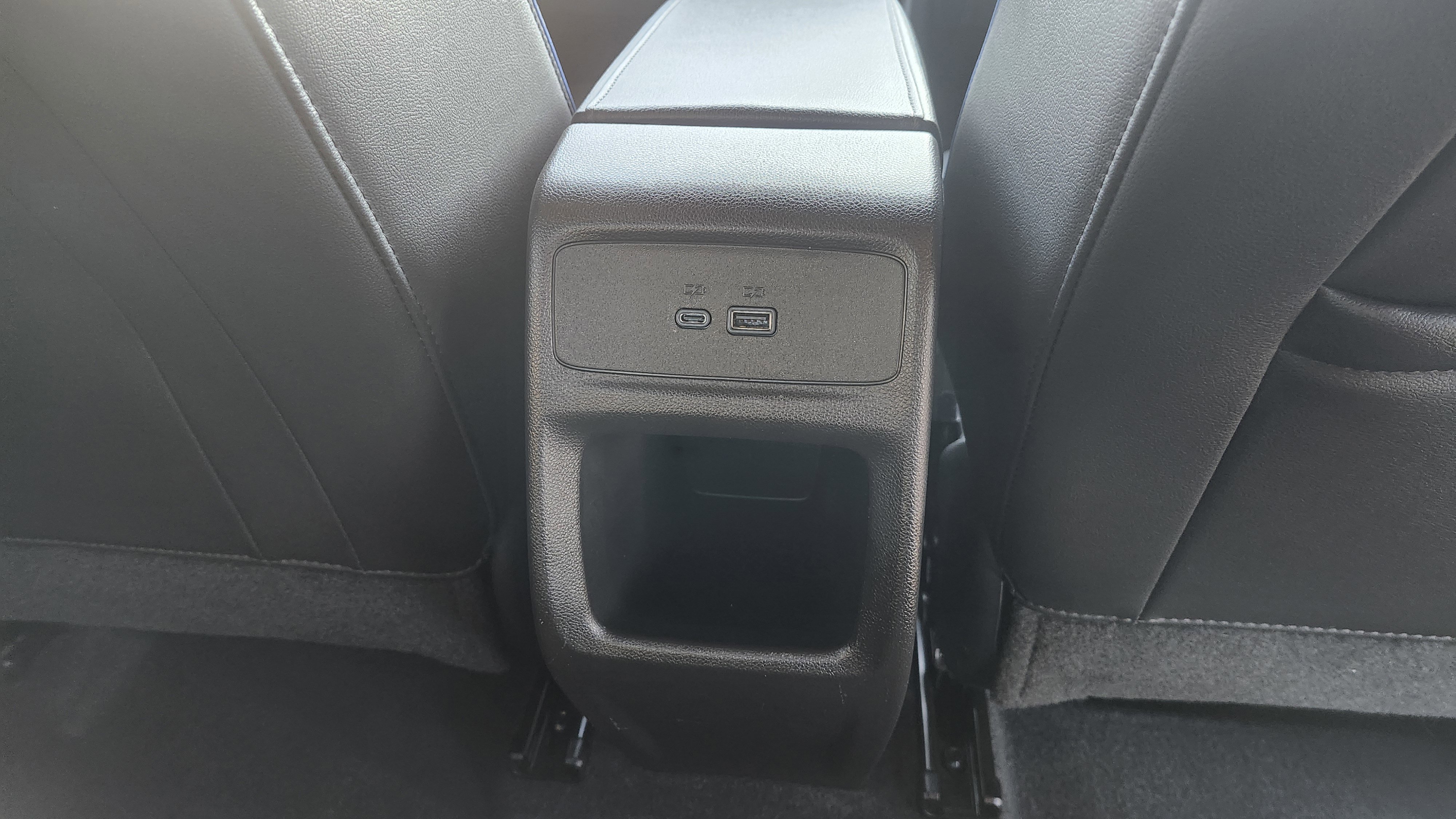 Used 2025 Buick Envista Sport Touring image 21