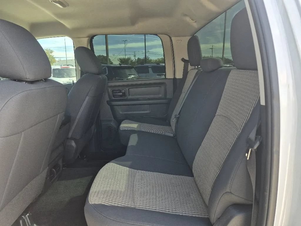 Used 2012 RAM 1500 Express w/ ST Popular Equipment Group AWD/4WD image 21