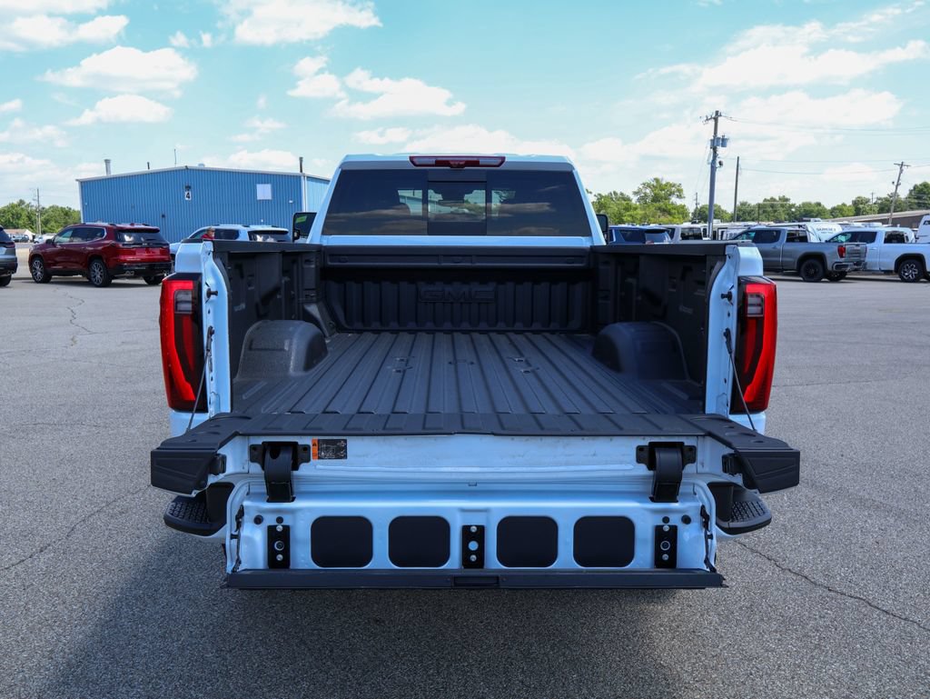 New 2026 GMC Sierra 3500 Denali Ultimate AWD/4WD image 5