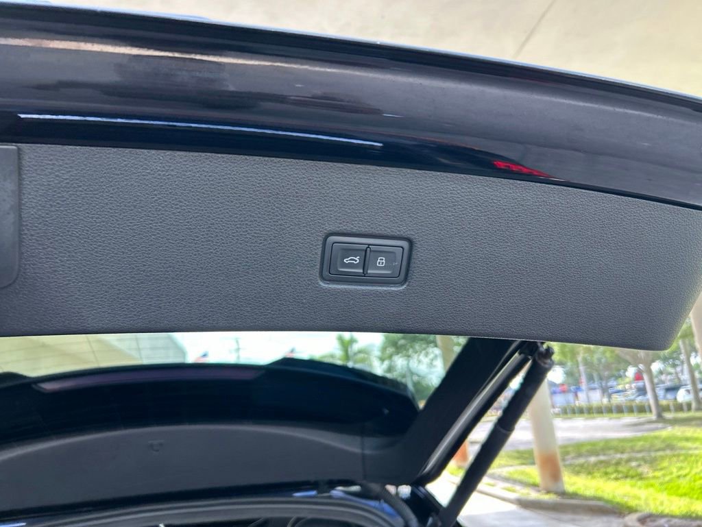 Used 2021 Audi RS Q8 AWD/4WD image 41