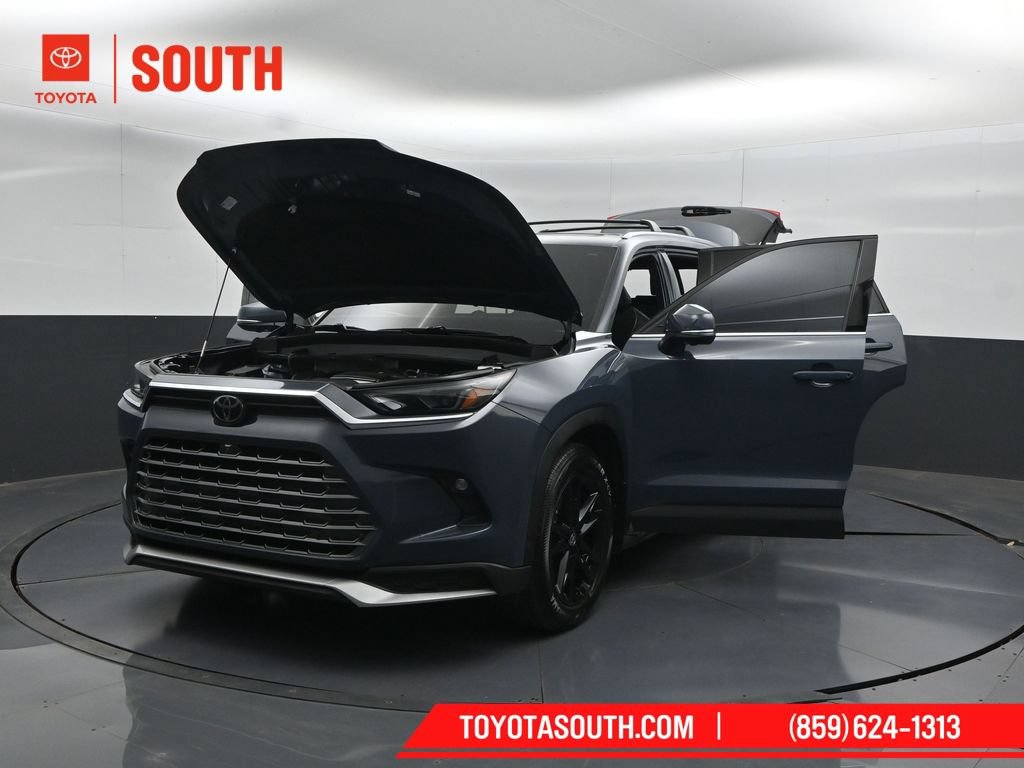 Used 2024 Toyota Grand Highlander AWD Hybrid image 62