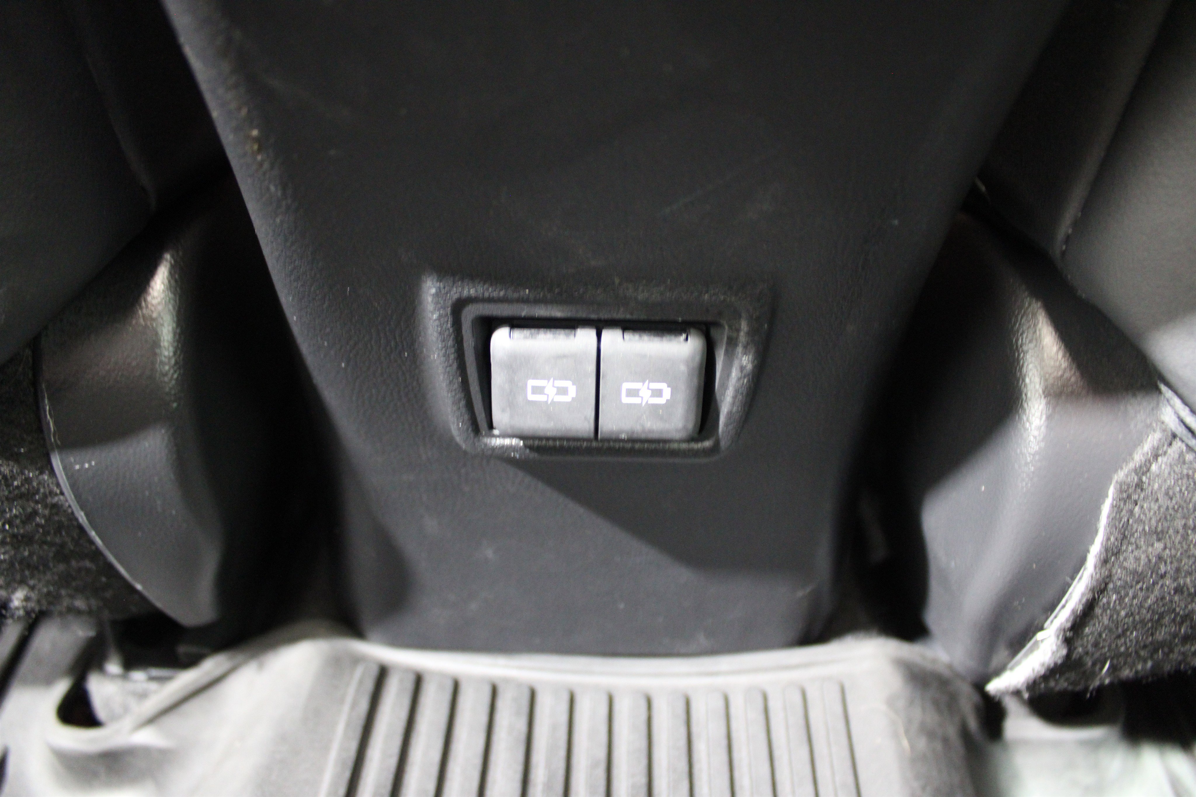 Used 2024 Lexus UX 250h F Sport image 24