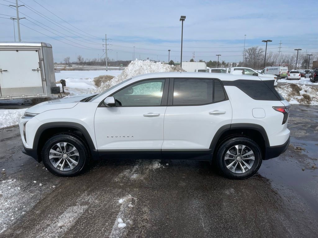 New 2026 Chevrolet Equinox LT w/ Safety and Technology Package image 4
