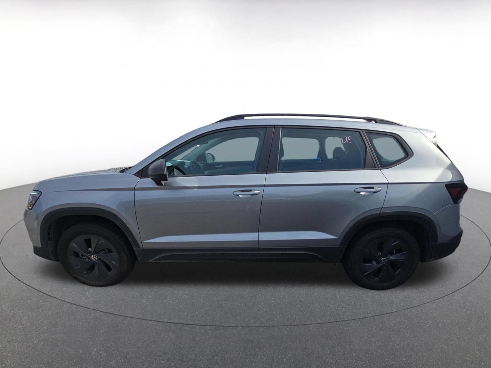 Used 2026 Volkswagen Taos S FWD image 3