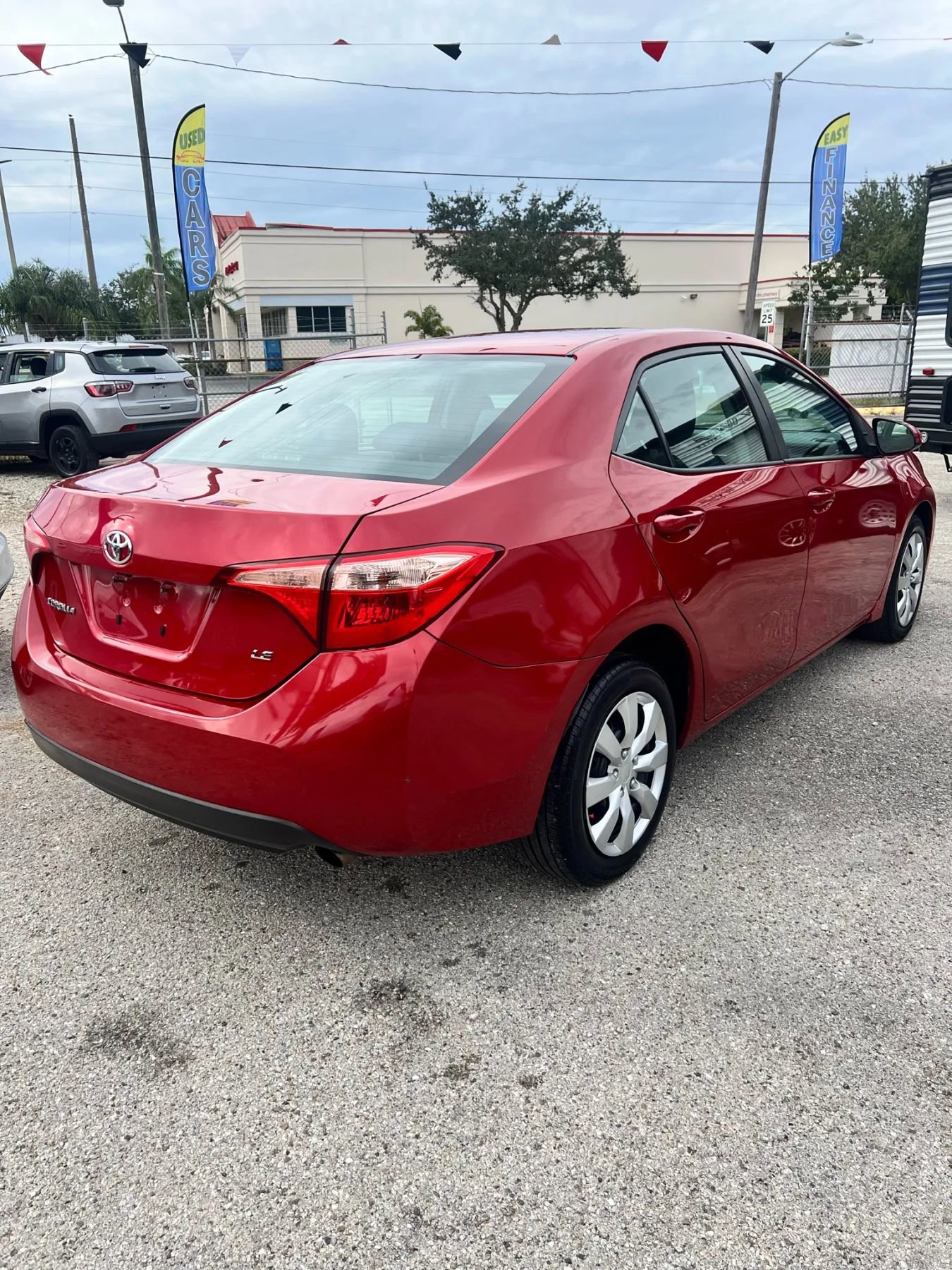 Used 2019 Toyota Corolla L image 6