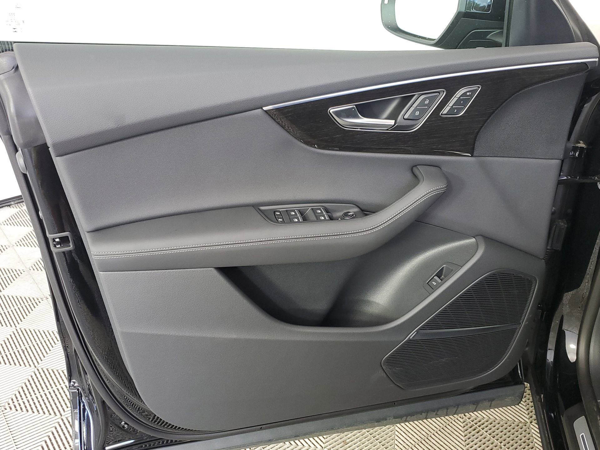 New 2026 Audi Q8 Premium Plus image 17