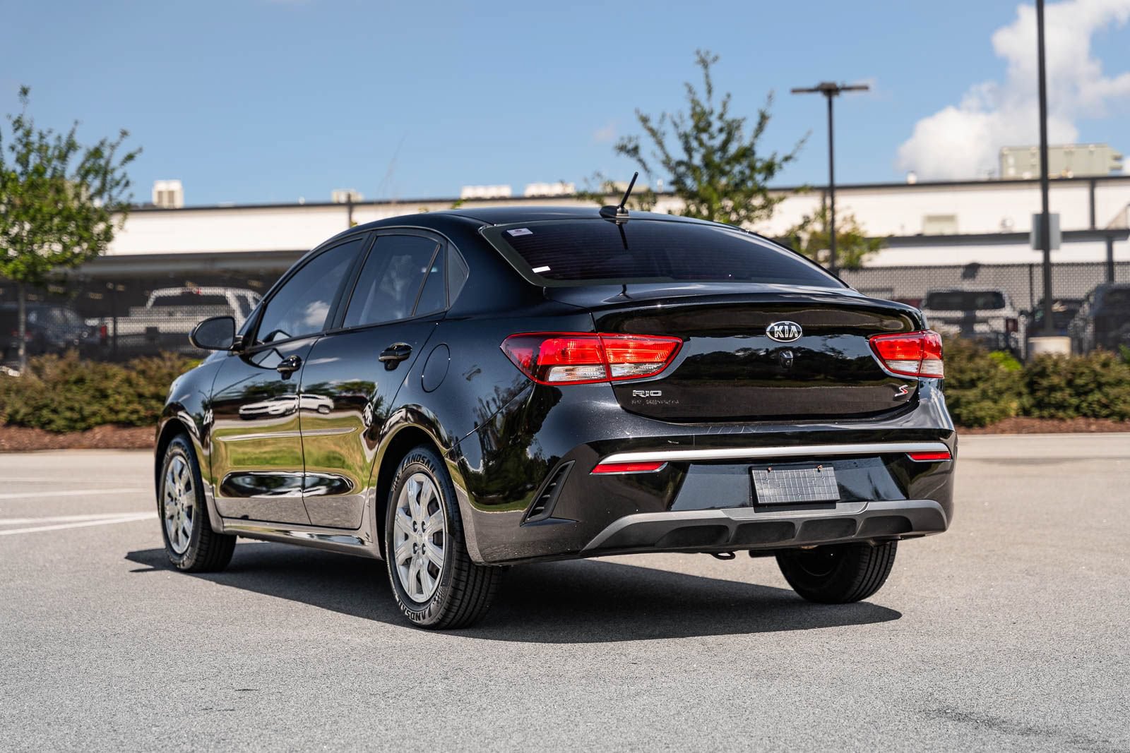 Used 2021 Kia Rio S FWD image 5