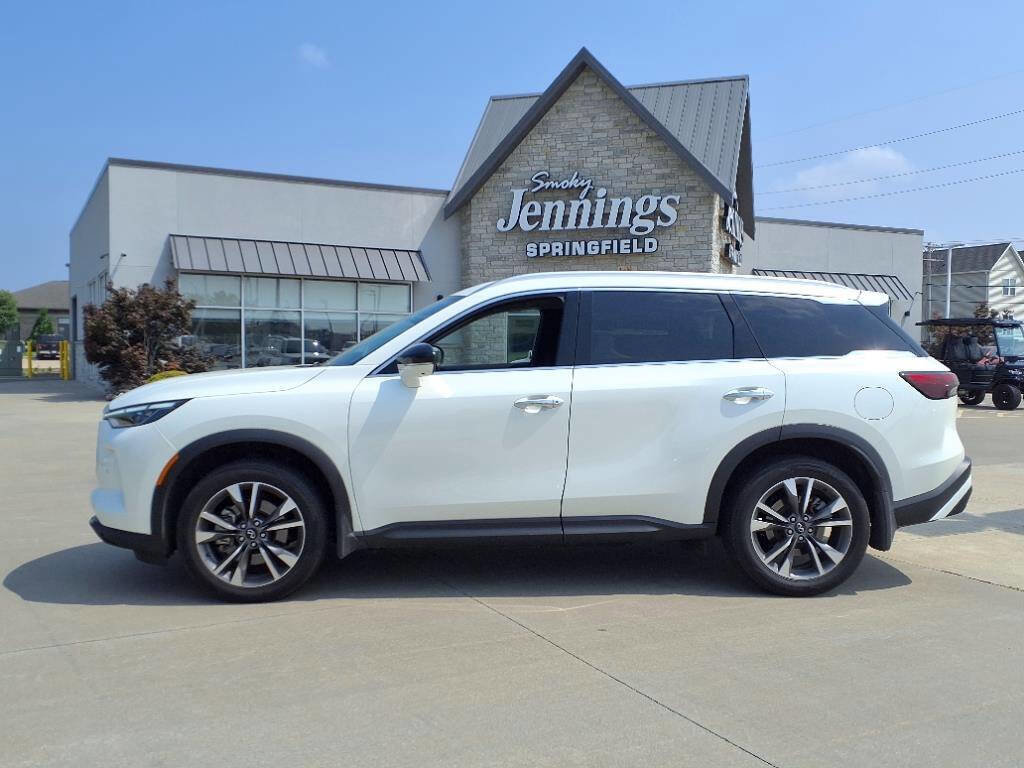Used 2024 INFINITI QX60 Luxe image 2