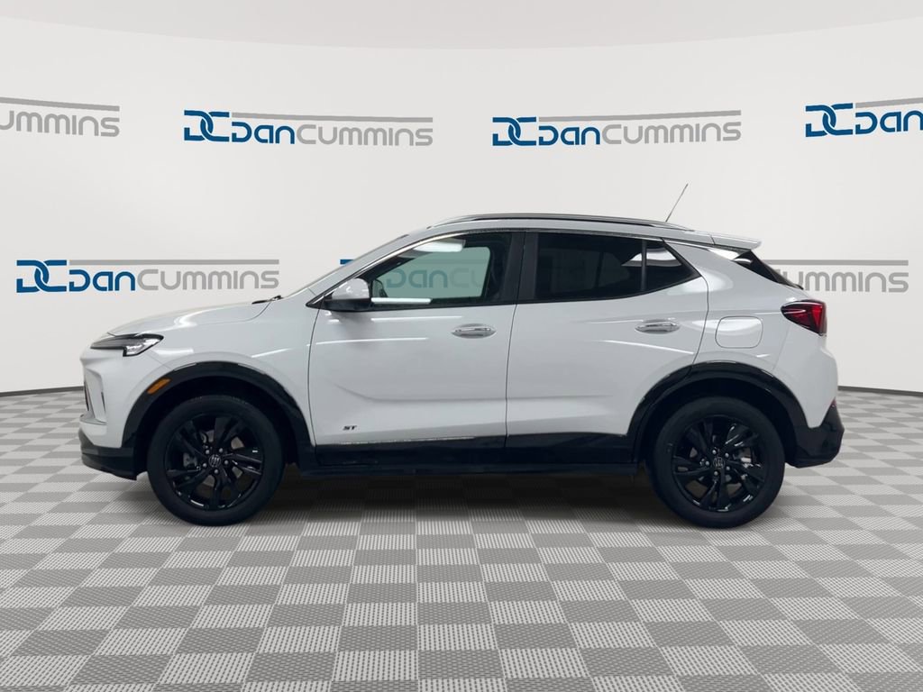 Certified 2025 Buick Encore GX Sport Touring w/ Advanced Technology Package image 5