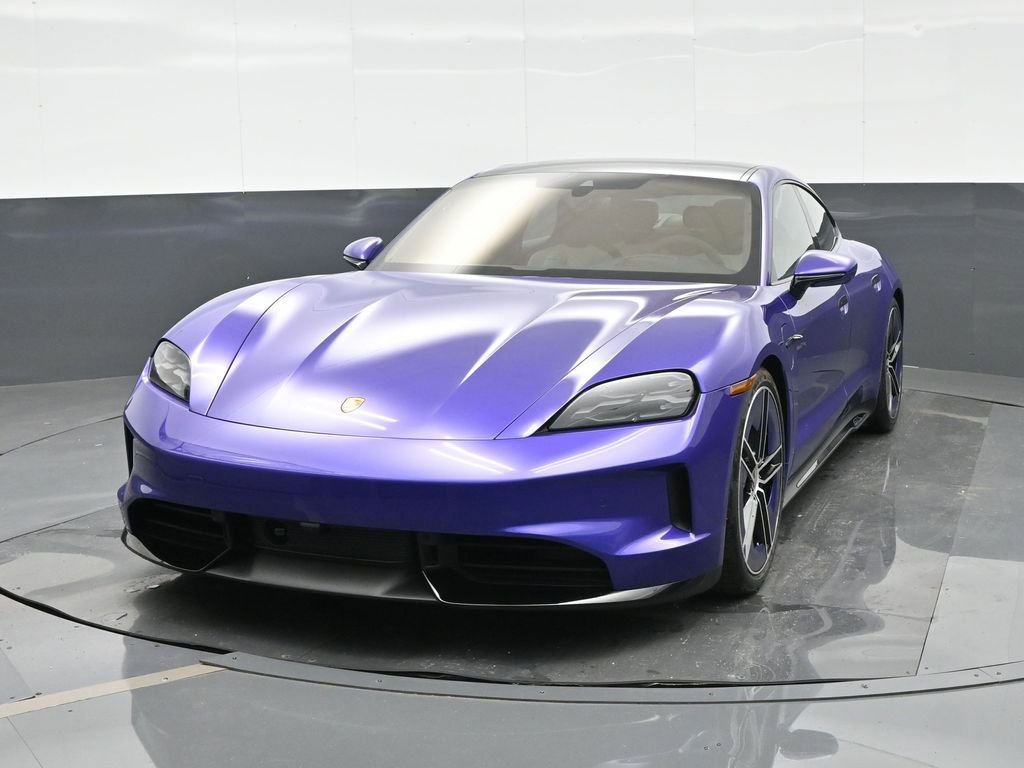 New 2026 Porsche Taycan GTS image 12