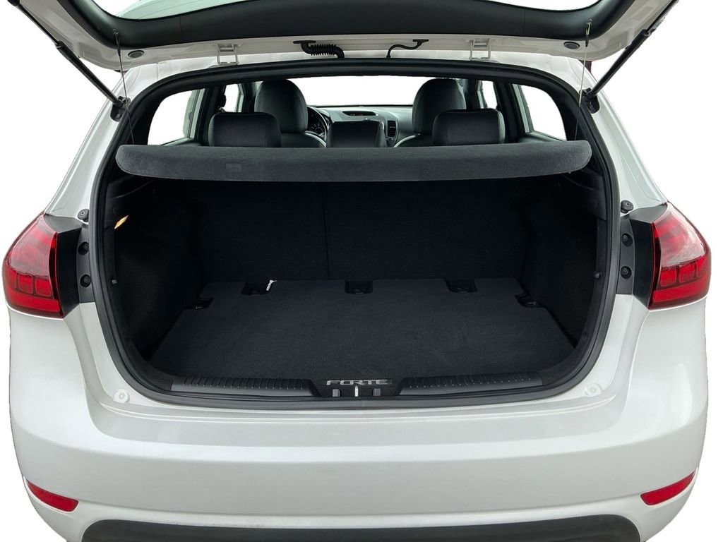 Used 2018 Kia Forte SX image 24