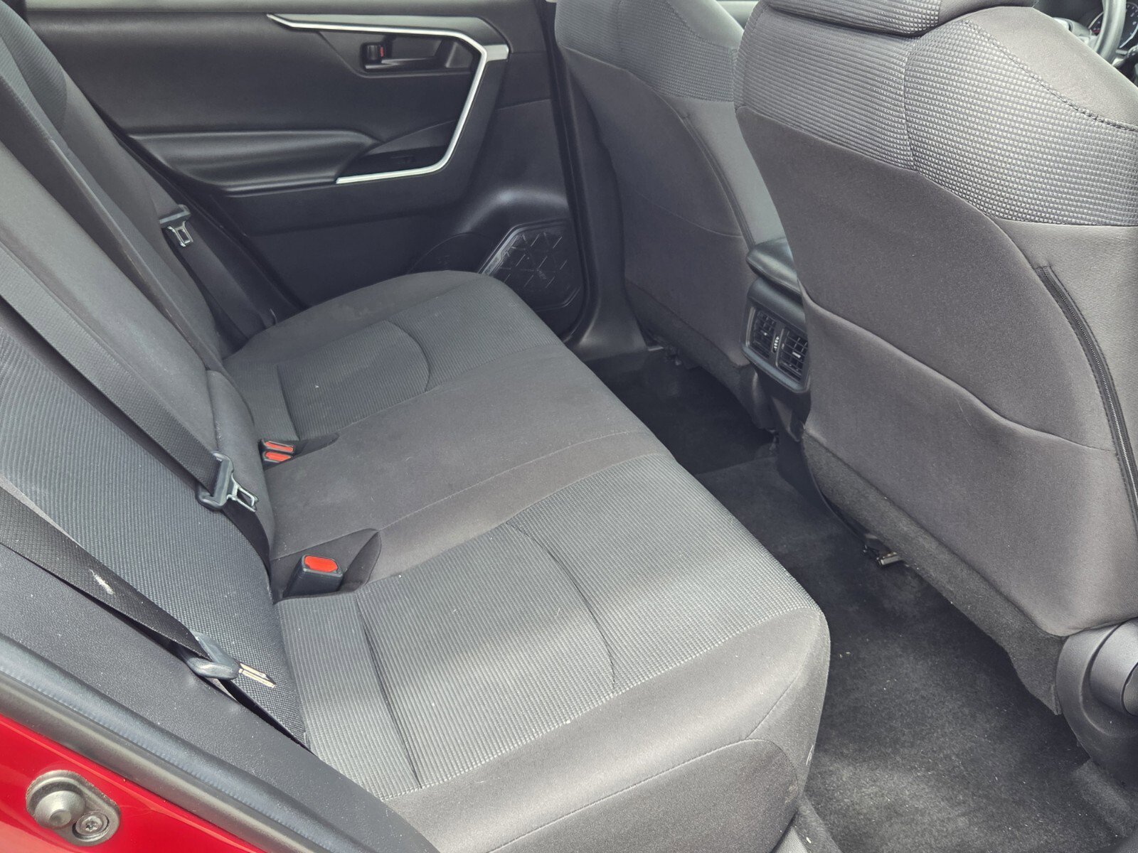 Certified 2022 Toyota RAV4 LE FWD image 10