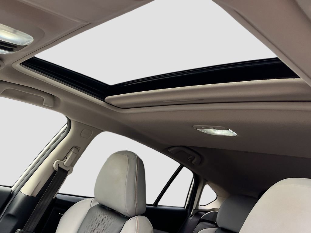 Used 2022 Subaru Crosstrek 2.5i Limited w/ Moonroof Package 2 image 22