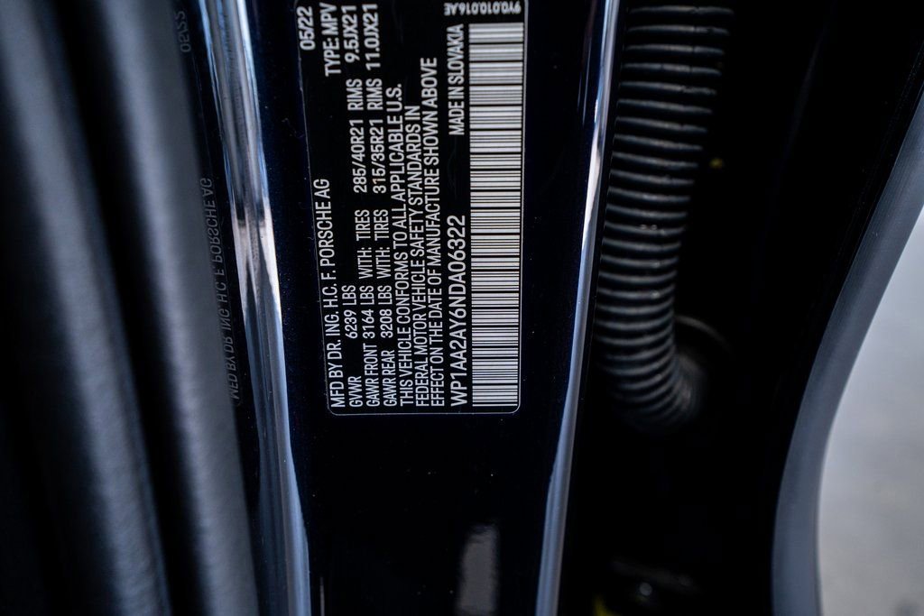 Used 2022 Porsche Cayenne Platinum Edition image 62