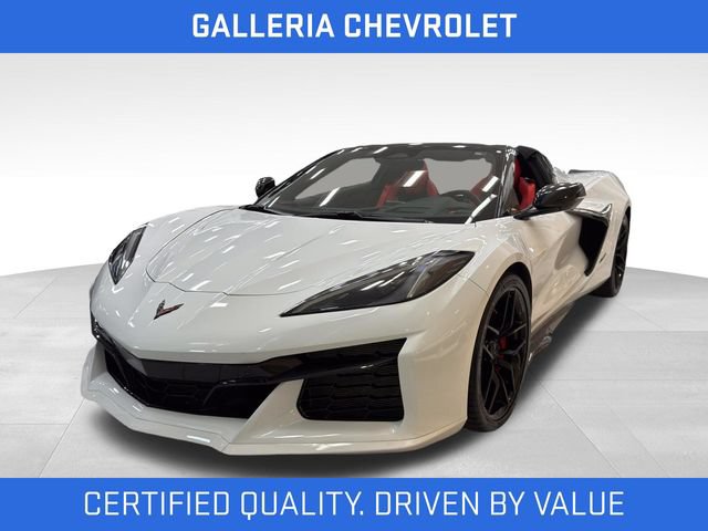 Used 2025 Chevrolet Corvette Z06 w/ Stealth Interior Trim Package RWD image 2