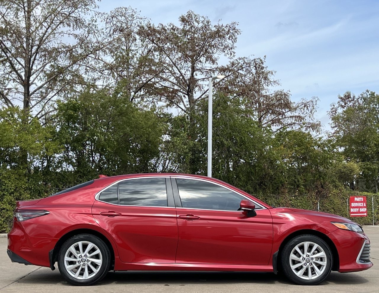 Used 2024 Toyota Camry LE w/ Convenience Package FWD image 3