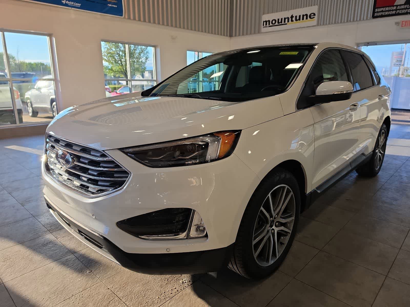 Used 2024 Ford Edge Titanium w/ Equipment Group 301A AWD/4WD video 1