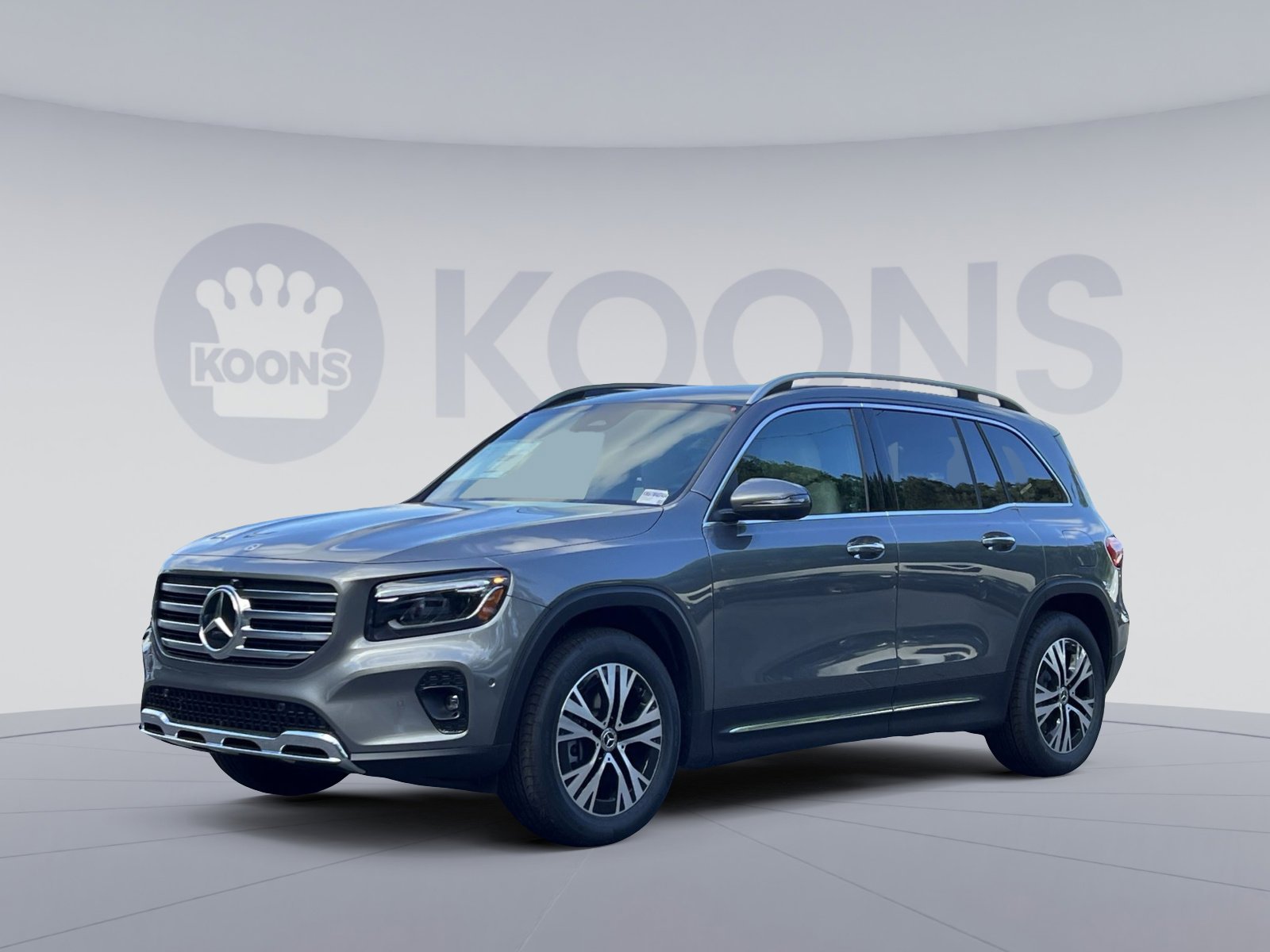 New 2026 Mercedes-Benz GLB 250 4MATIC image 5