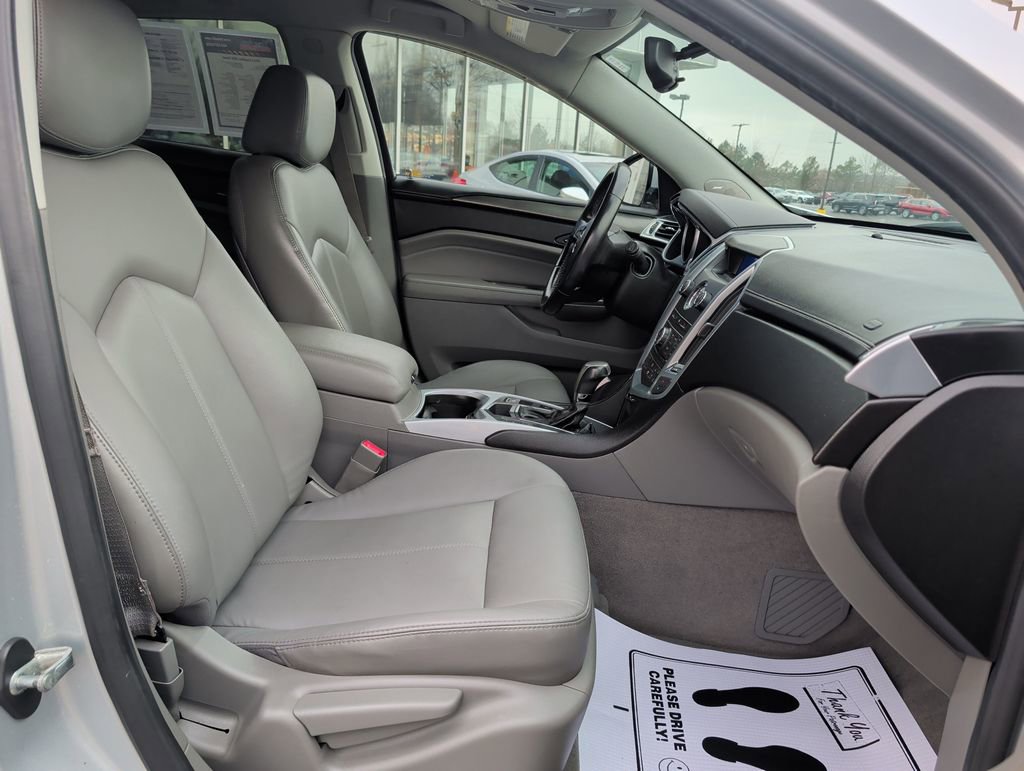 Used 2012 Cadillac SRX FWD image 20