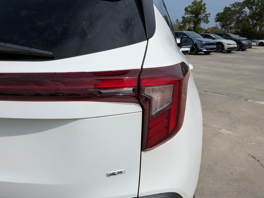 Certified 2026 Kia Seltos SX AWD/4WD image 10