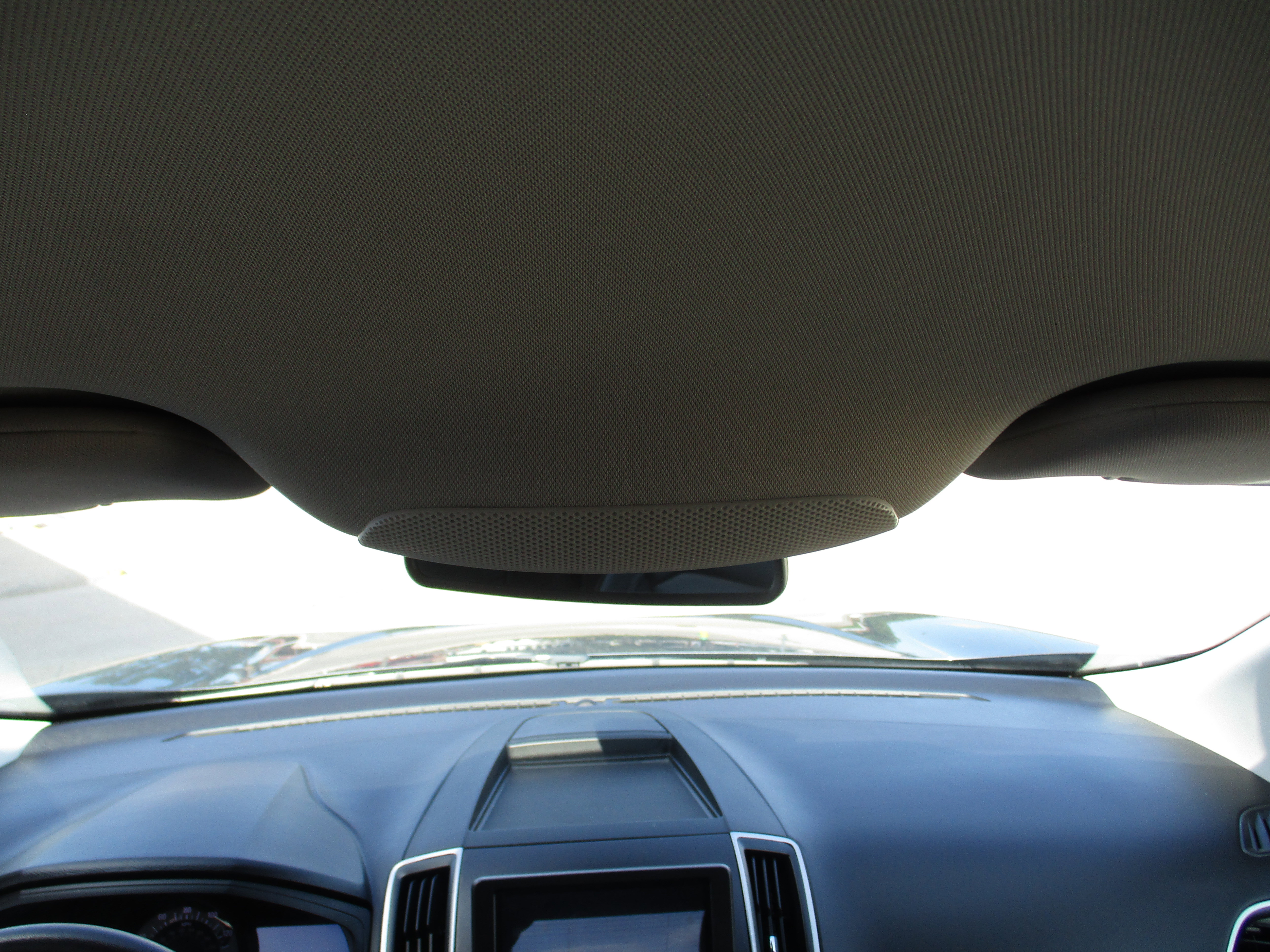 Used 2024 Ford Edge SEL image 32