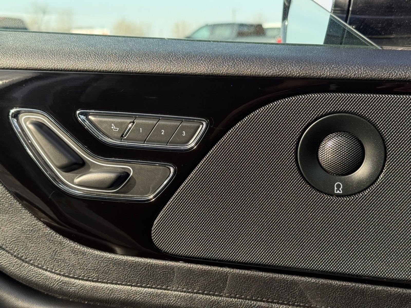 Used 2021 Lincoln Aviator Reserve image 44