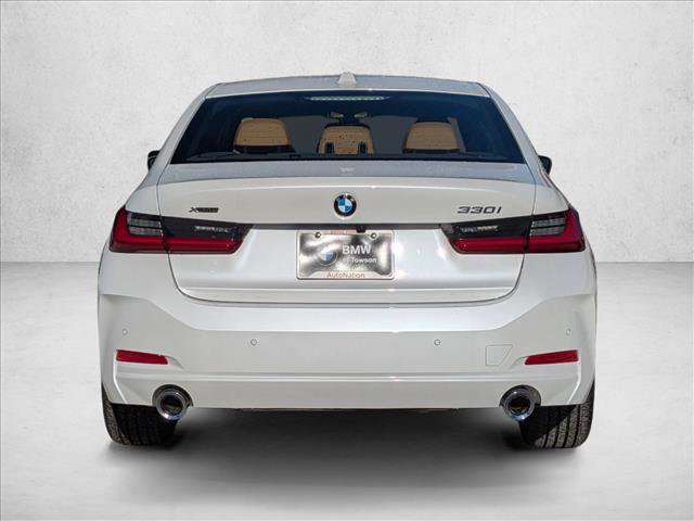 New 2026 BMW 330i xDrive Sedan w/ Premium Package image 7
