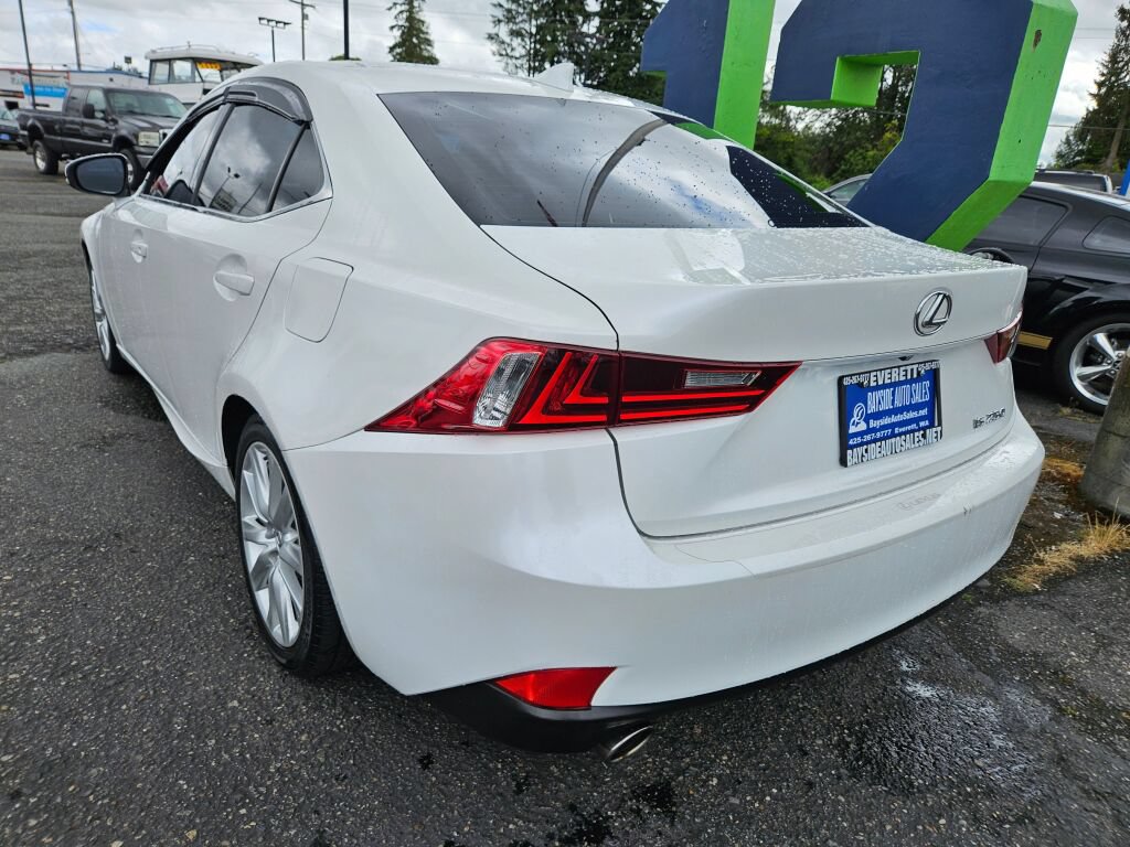 Used 2014 Lexus IS 250 RWD image 3