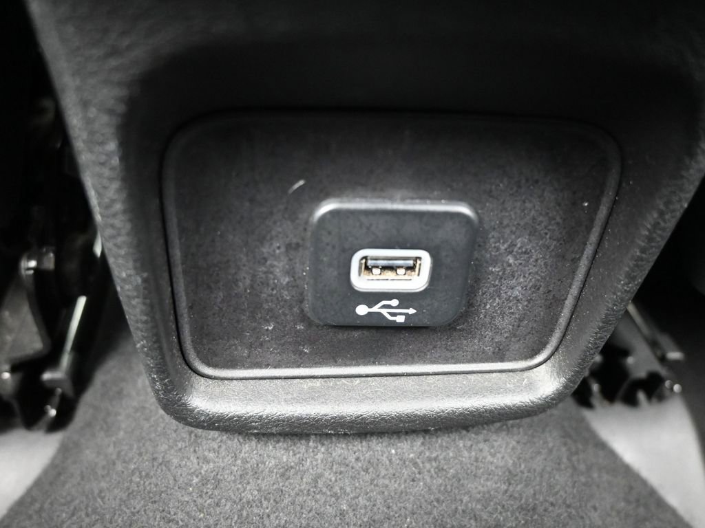 Used 2020 Jeep Compass Latitude image 32