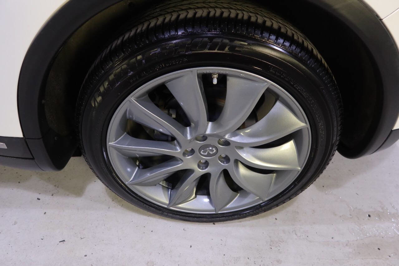 Used 2013 INFINITI FX37 Limited Edition AWD/4WD image 38