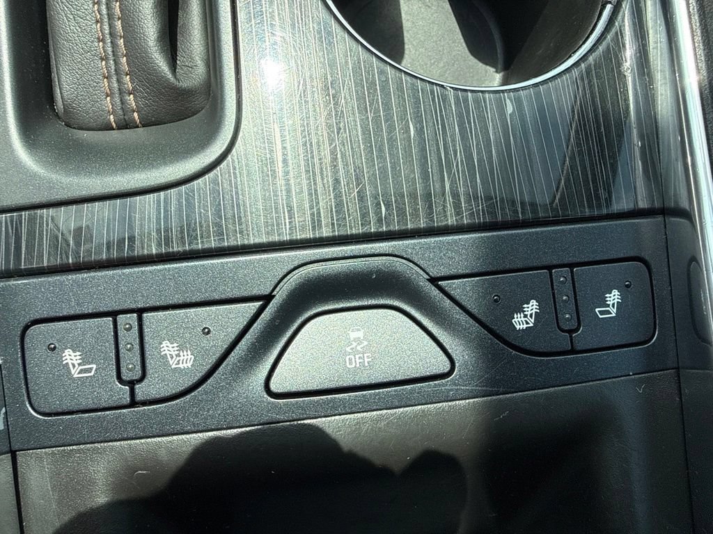 Used 2018 Chevrolet Impala Premier FWD image 41