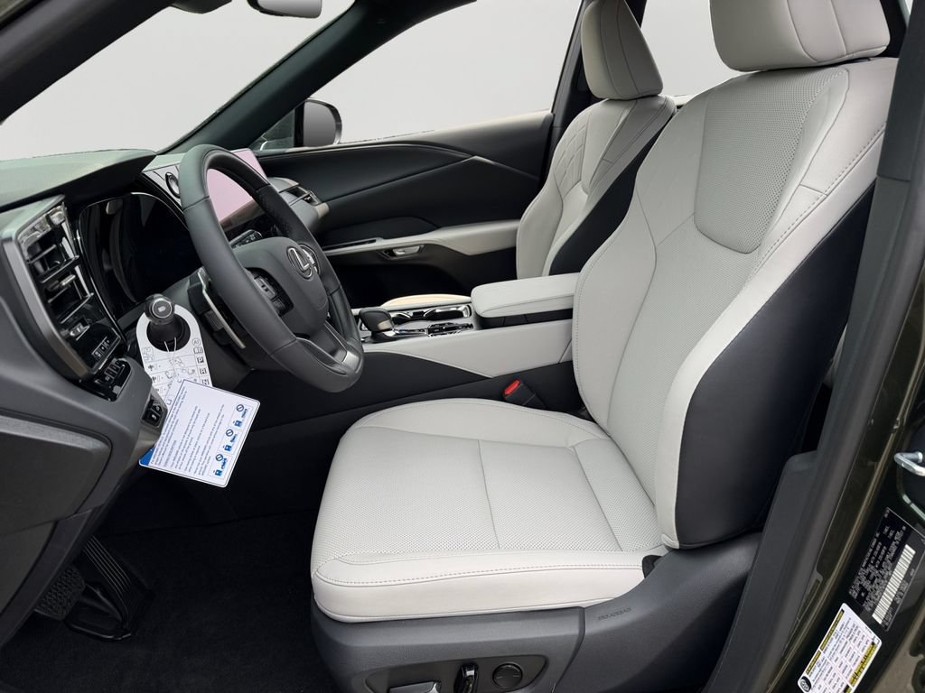 New 2026 Lexus RX 350 Premium w/ Accessory Package (Z1) AWD/4WD image 12
