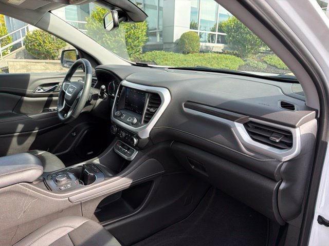 Used 2023 GMC Acadia SLT w/ Elevation Edition FWD image 26