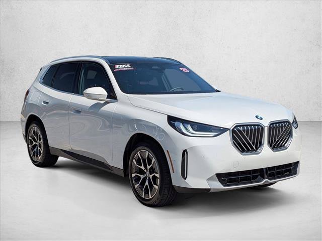 Certified 2025 BMW X3 xDrive30i w/ Convenience Package AWD/4WD image 3