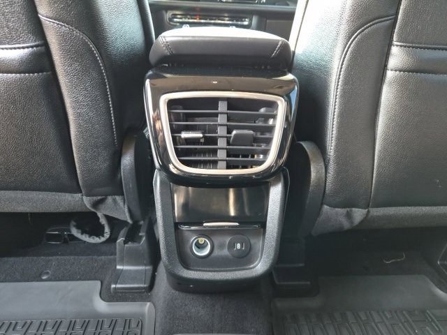 Used 2023 Lincoln Nautilus AWD w/ Premium Package image 32