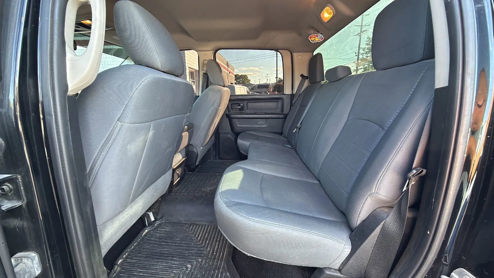 Used 2015 RAM 2500 Tradesman w/ Chrome Appearance Group image 15