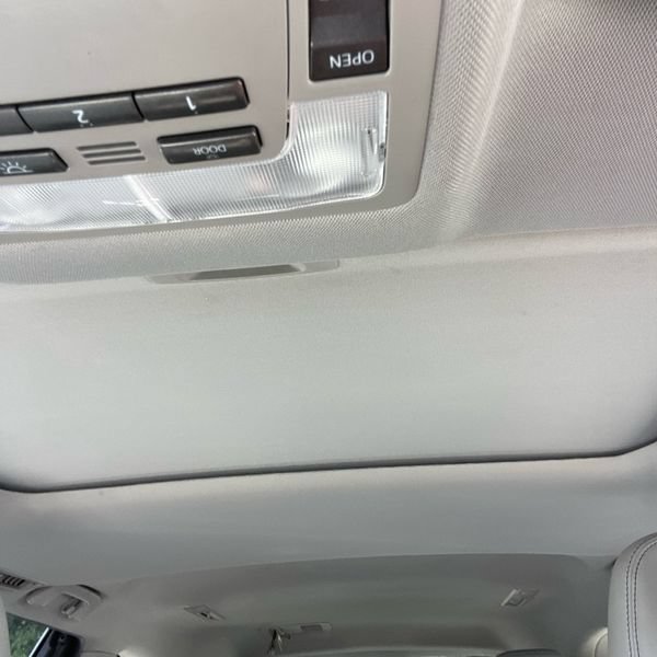 Used 2019 Toyota Highlander XLE AWD/4WD image 26