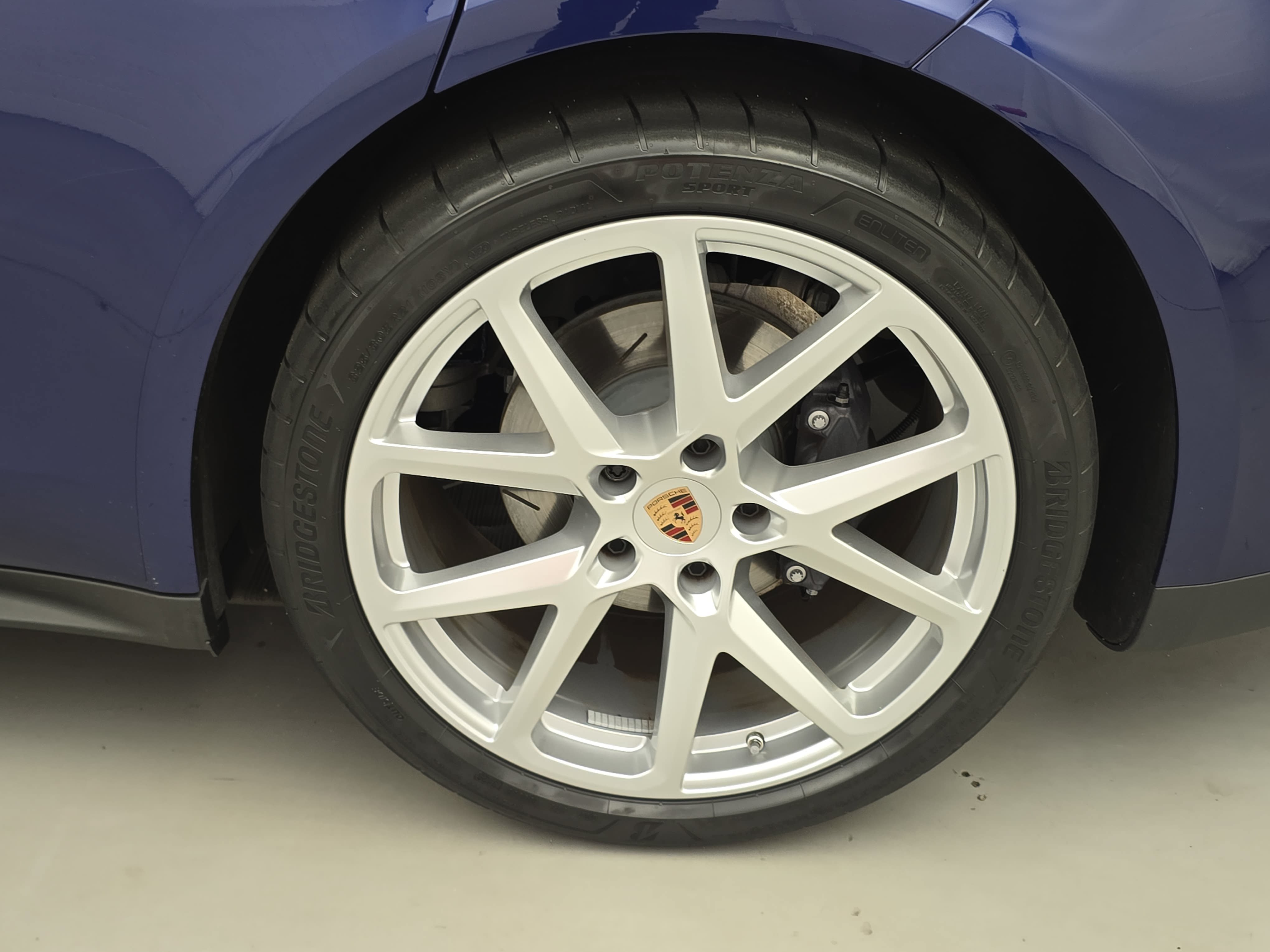 Certified 2026 Porsche Panamera image 36