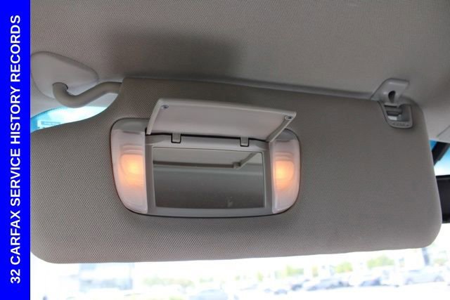 Used 2015 Toyota Sienna XLE FWD image 47