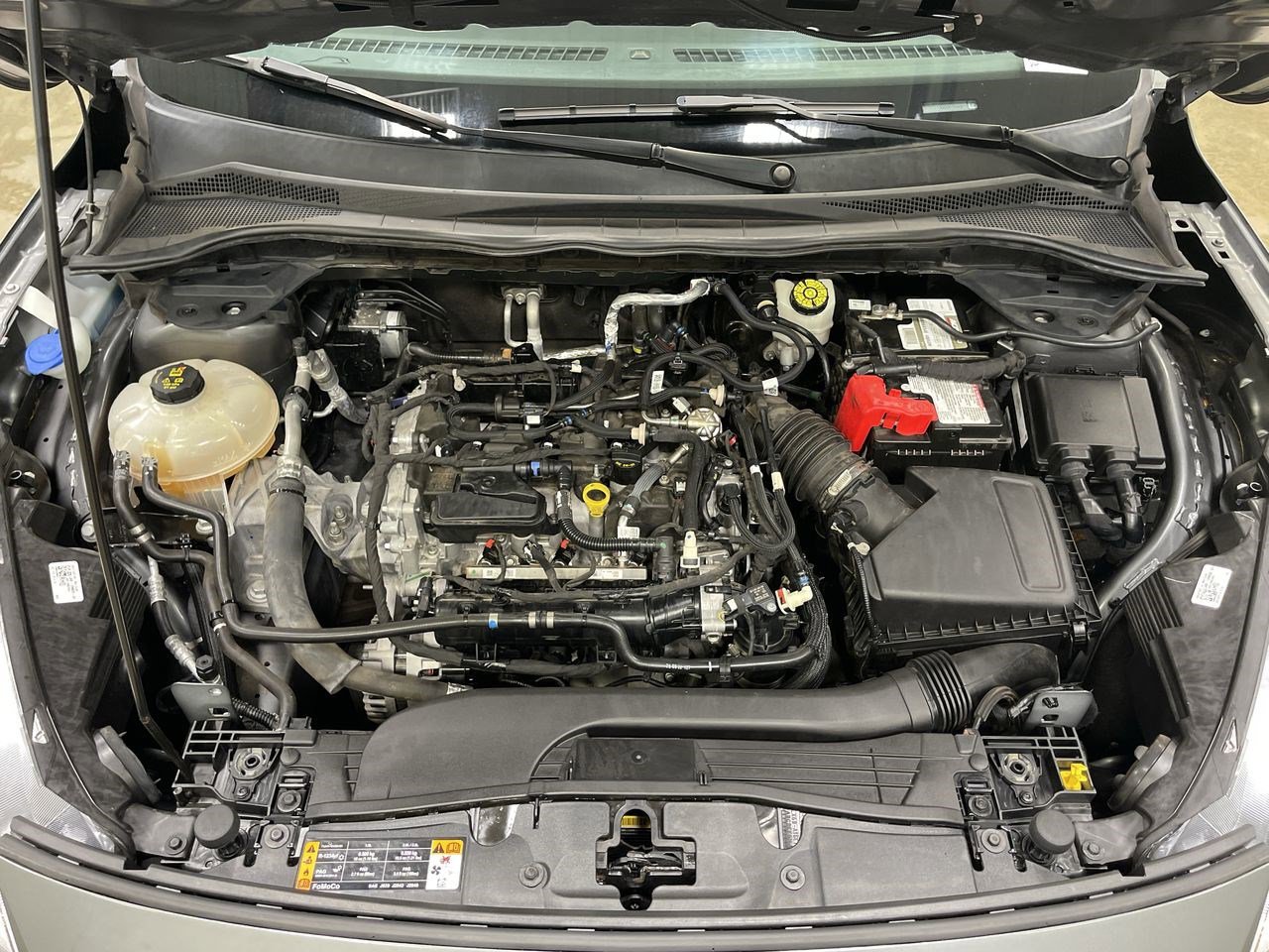 Used 2022 Ford Escape SEL image 8